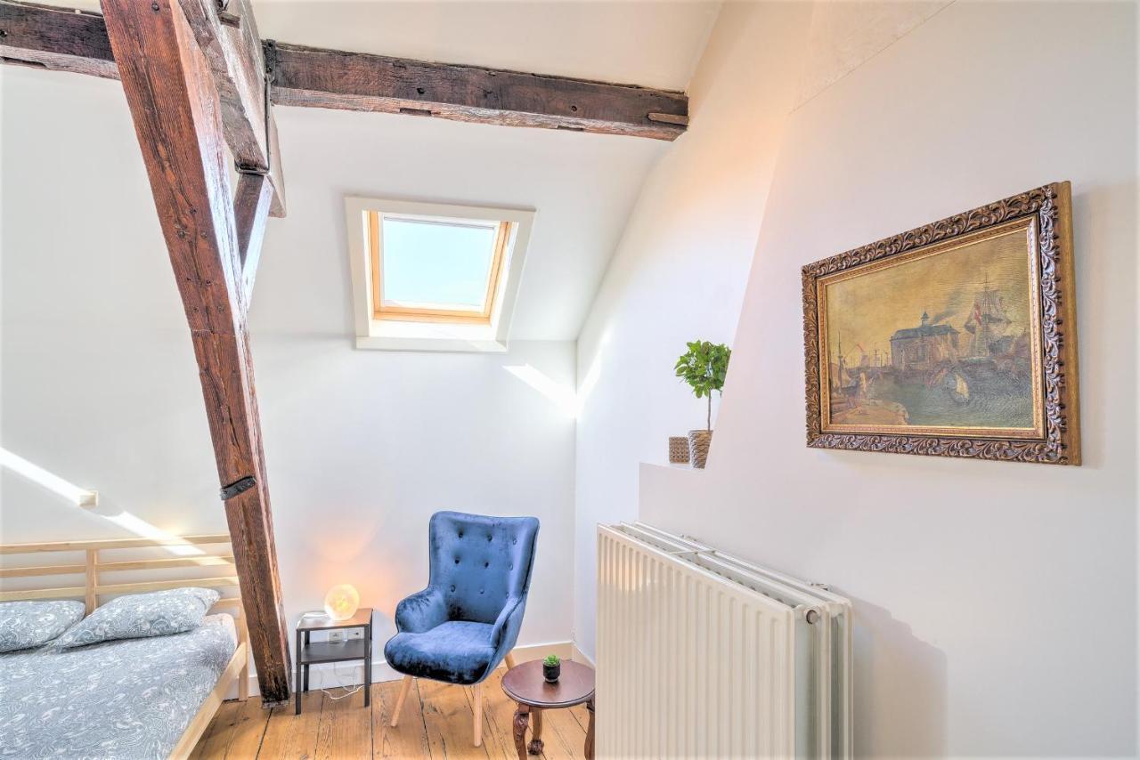 The Capital Street Triplex Apartment Antwerp Exterior photo