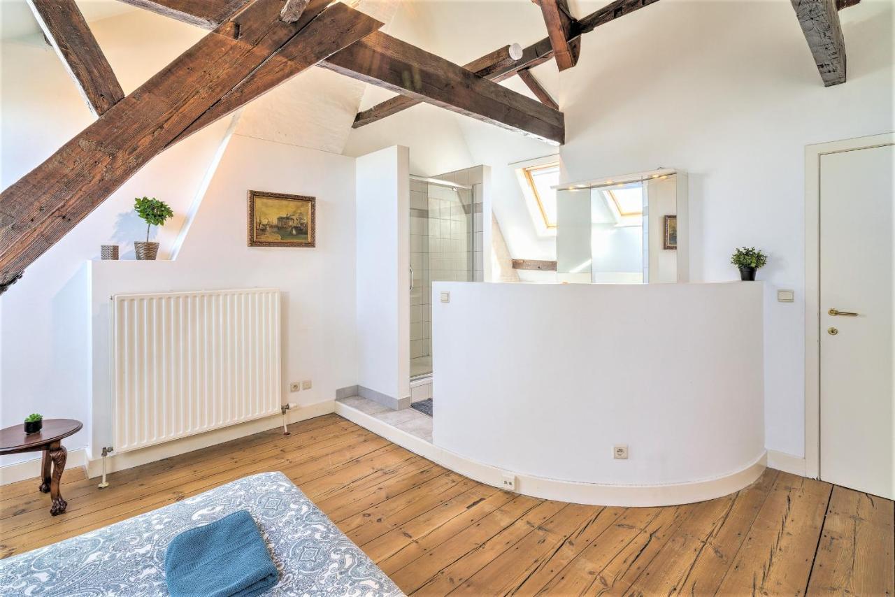 The Capital Street Triplex Apartment Antwerp Exterior photo